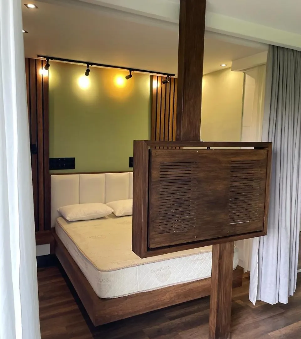 Studio With Kikvidze Park View Tbilisi